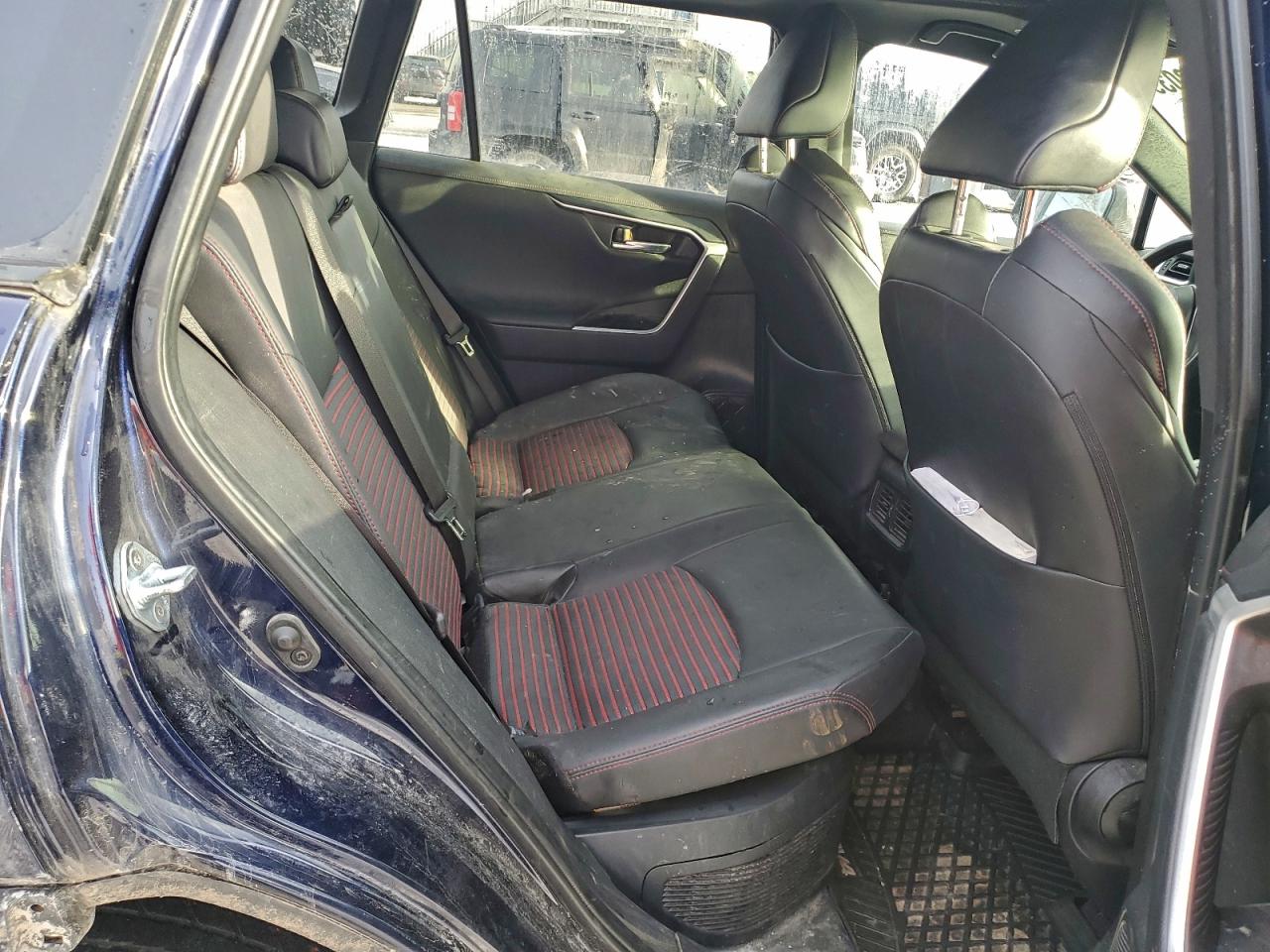 2023 TOYOTA RAV4 PRIME XSE photo 10