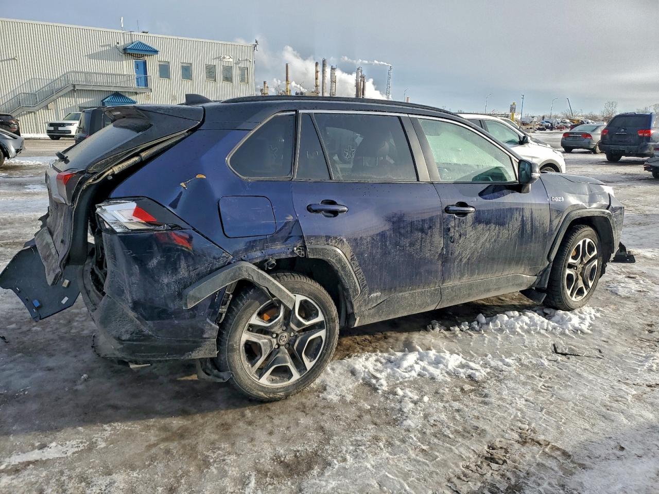 2023 TOYOTA RAV4 PRIME XSE photo 3