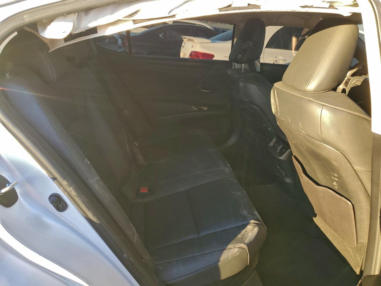 2023 LEXUS ES 300H BASE photo 10