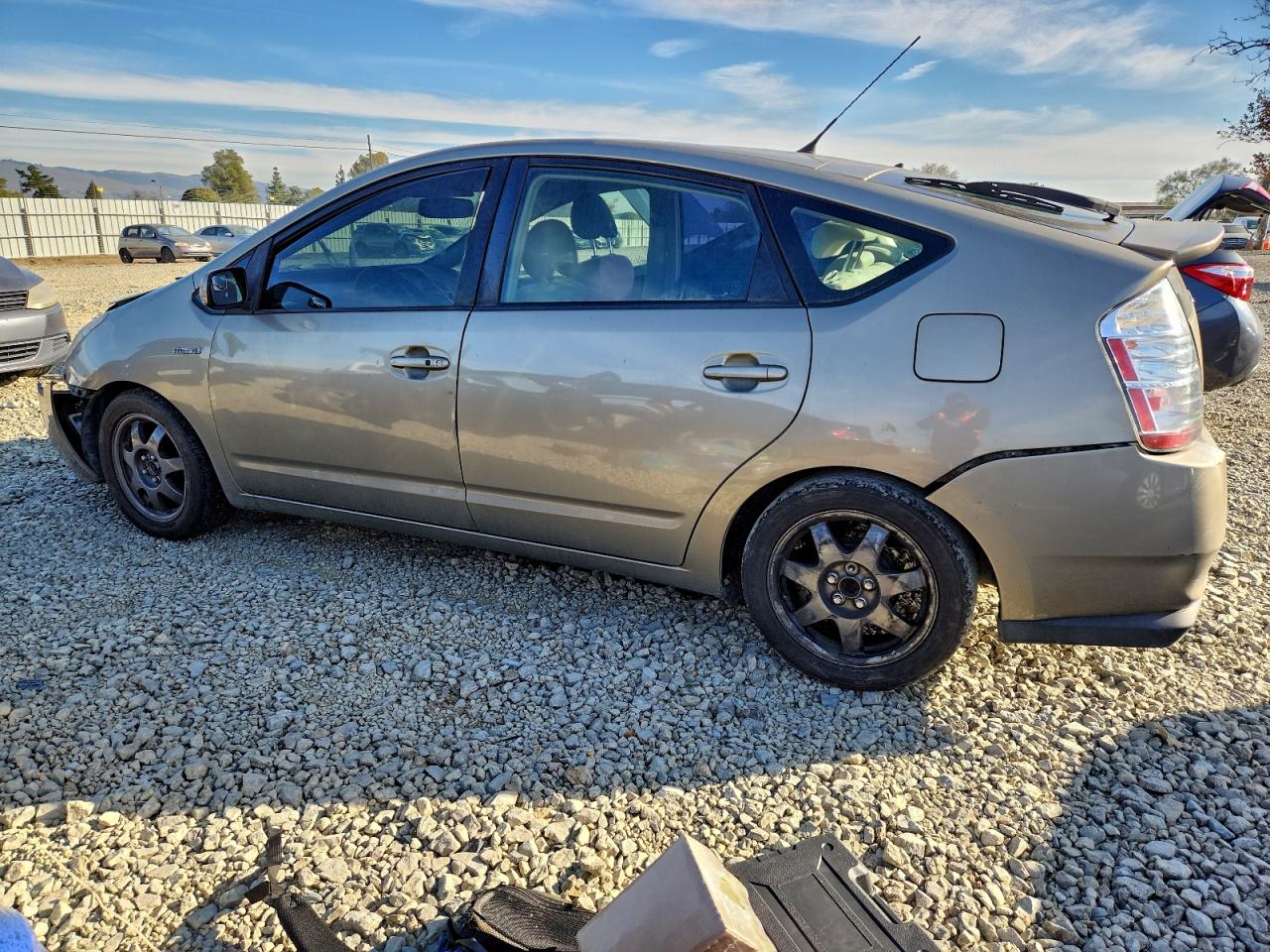 2007 TOYOTA PRIUS photo 2