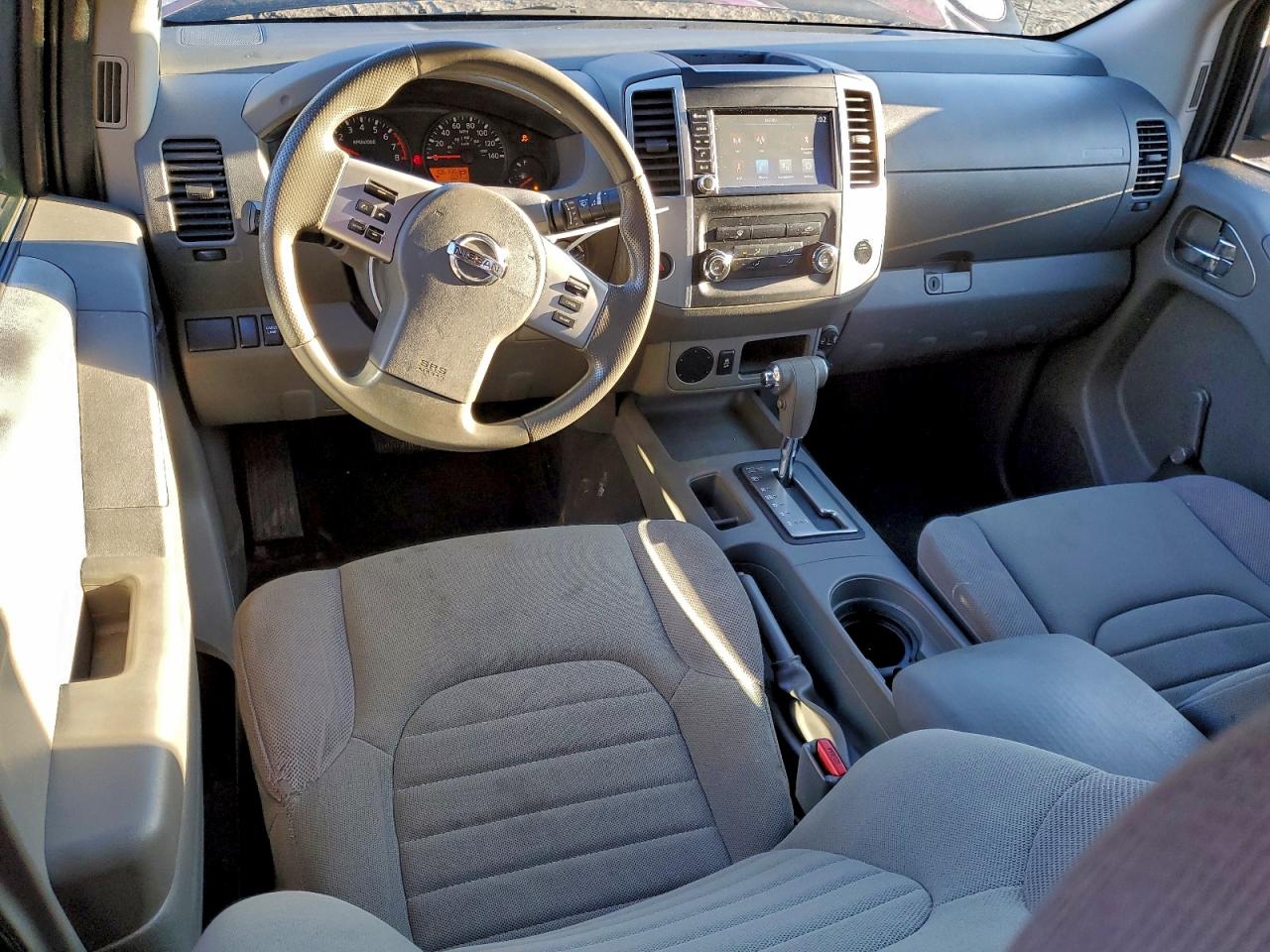 2019 NISSAN FRONTIER S photo 8