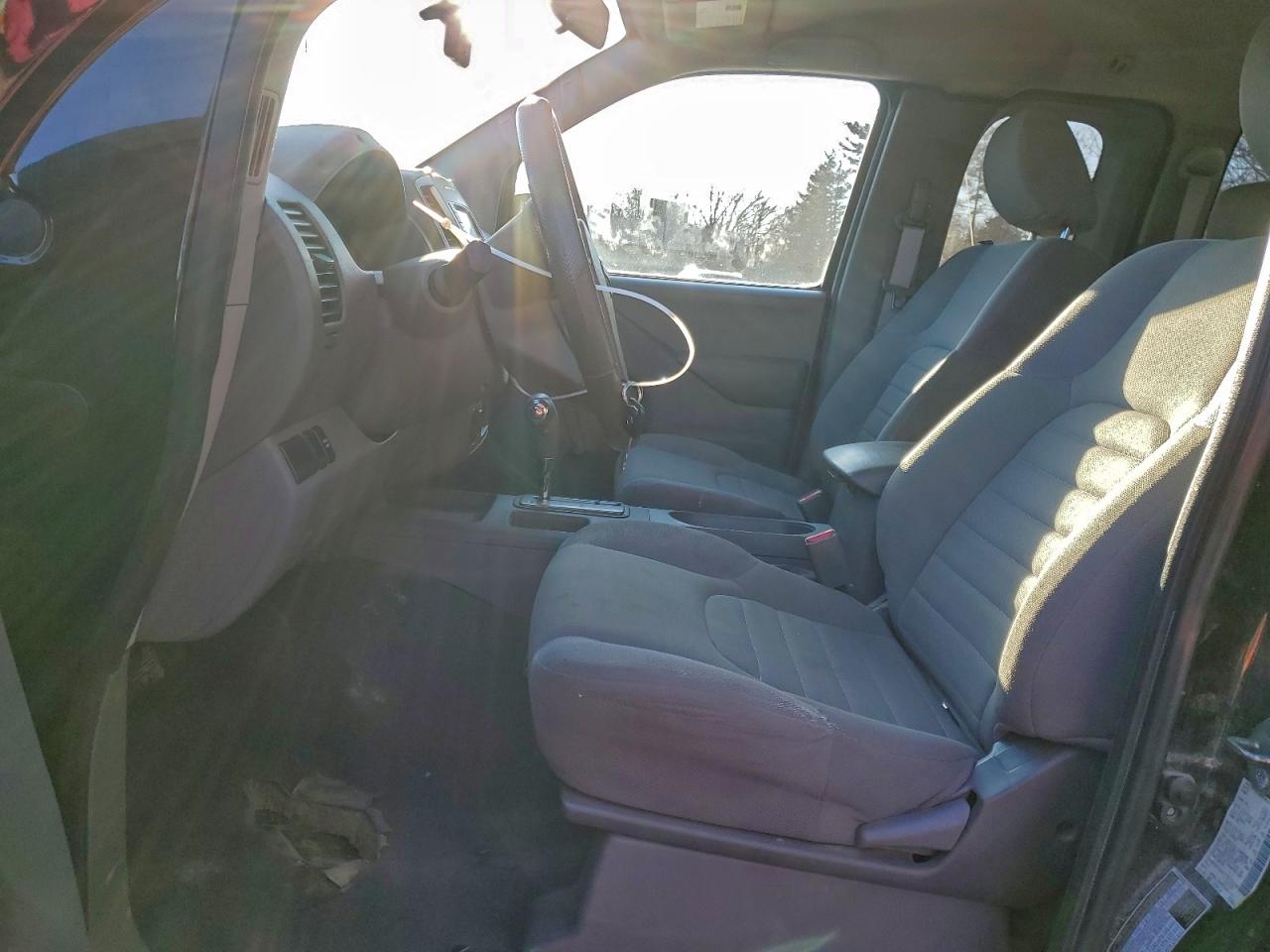 2019 NISSAN FRONTIER S photo 7