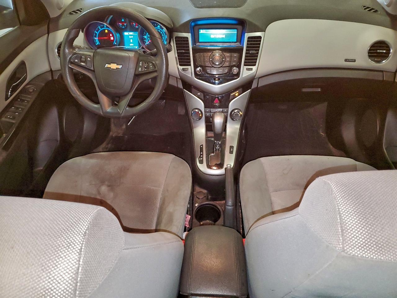 2015 CHEVROLET CRUZE LT photo 8