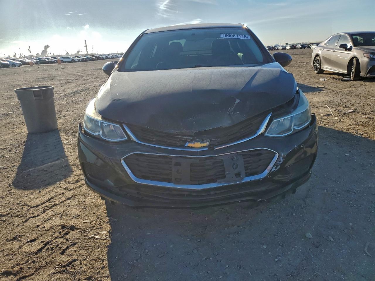 2017 CHEVROLET CRUZE LS photo 5