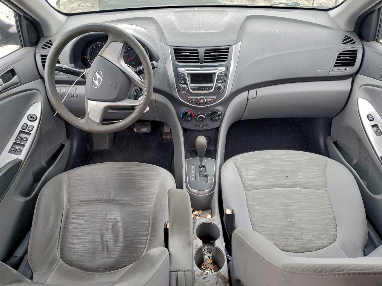 2015 HYUNDAI ACCENT GLS photo 8