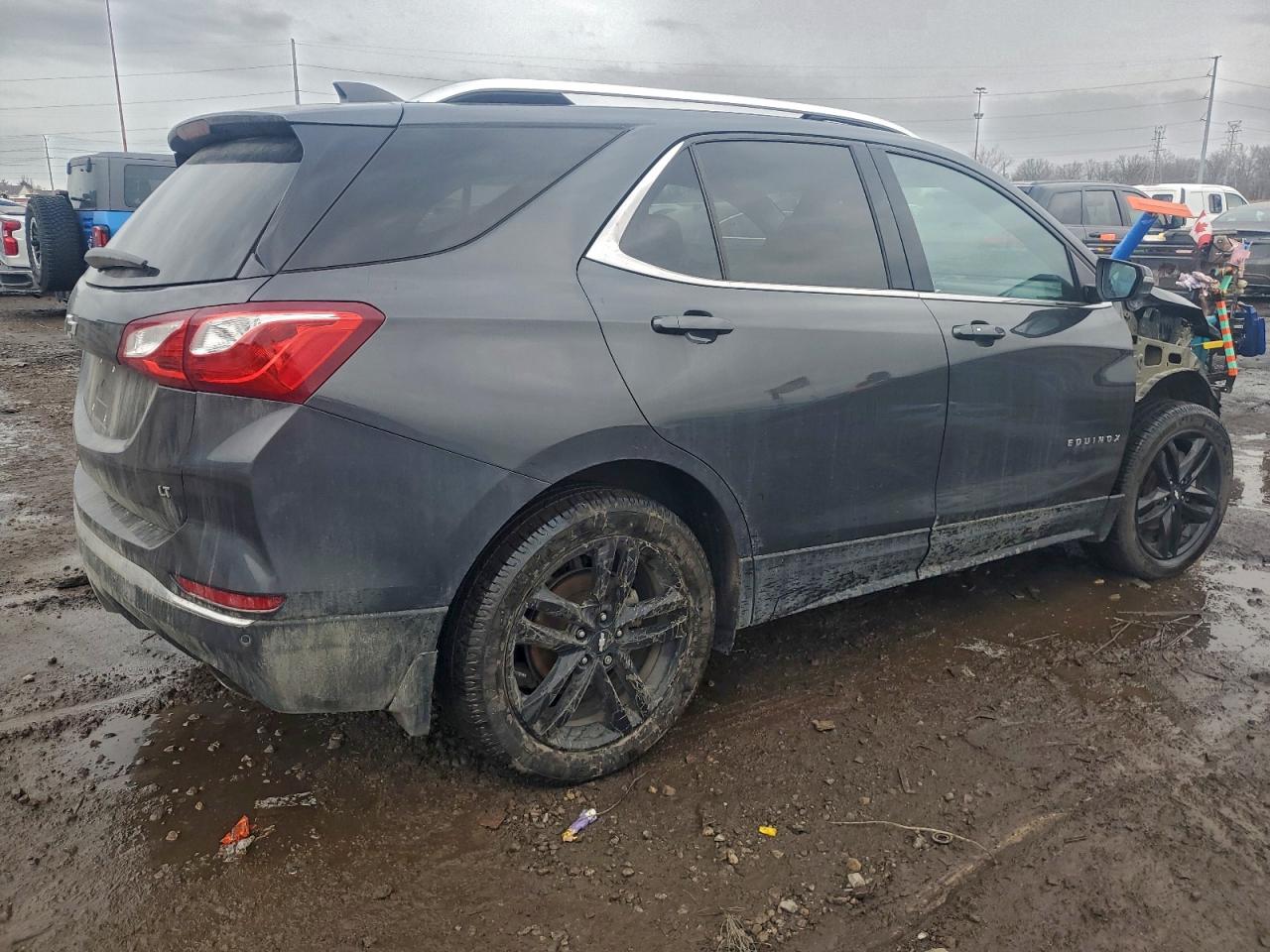 2020 CHEVROLET EQUINOX LT photo 3