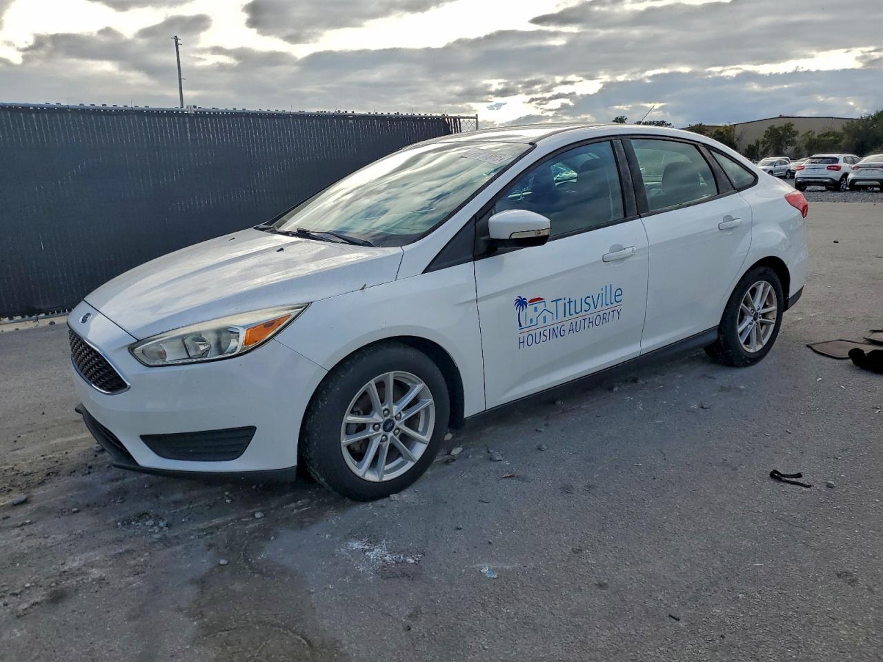 2017 FORD FOCUS