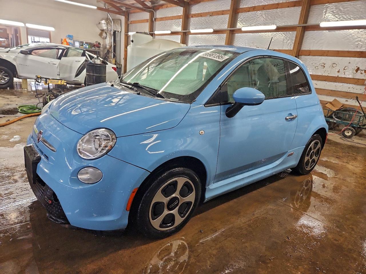 2015 FIAT 500