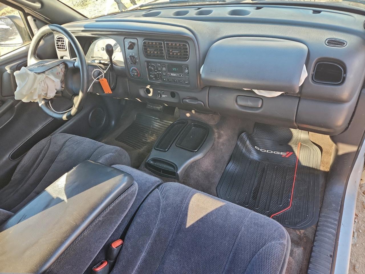 2000 DODGE DAKOTA photo 8