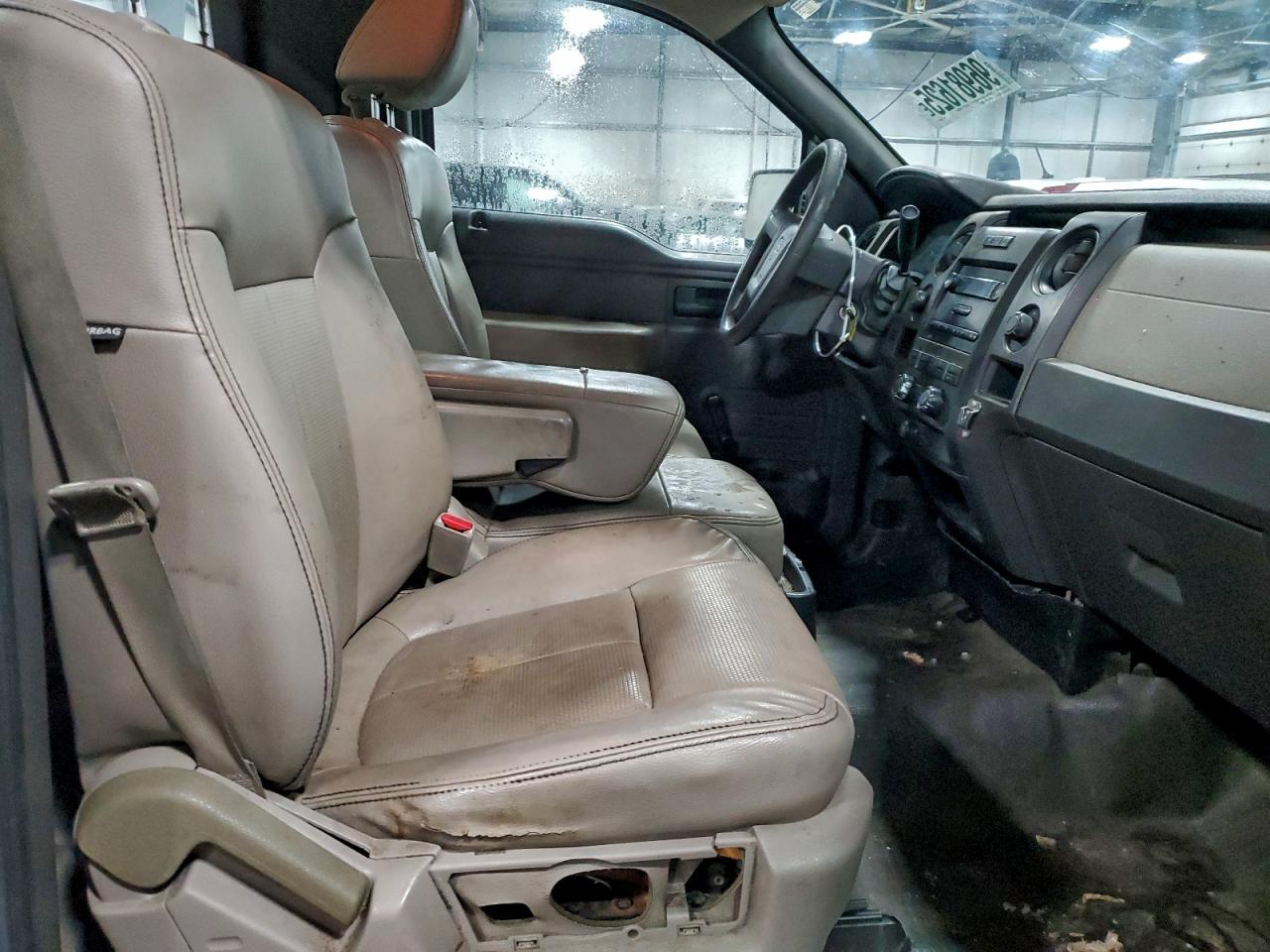 2010 FORD F150 photo 10