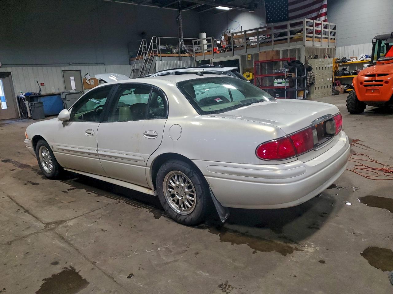 2005 BUICK LESABRE LIMITED photo 2