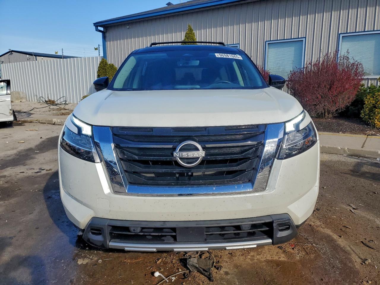 2023 NISSAN PATHFINDER SL photo 5