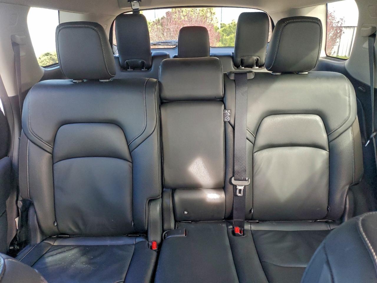 2023 NISSAN PATHFINDER SL photo 10