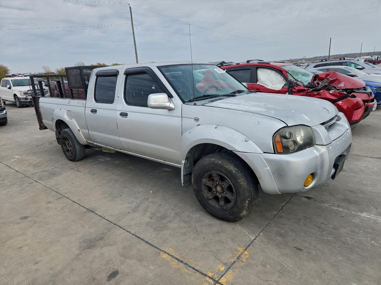 2002 NISSAN FRONTIER CREW CAB XE photo 4