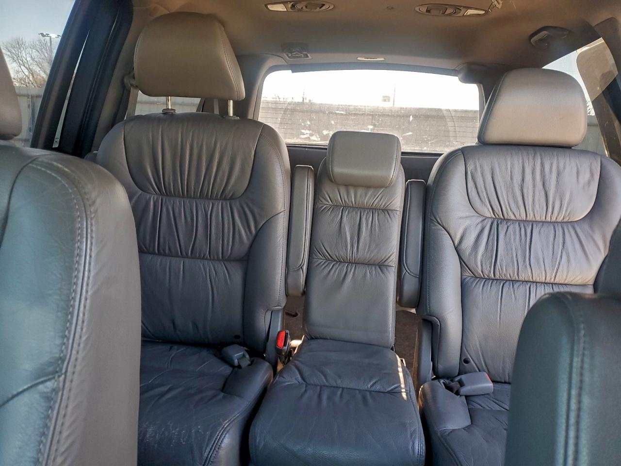2008 HONDA ODYSSEY TOURING photo 28