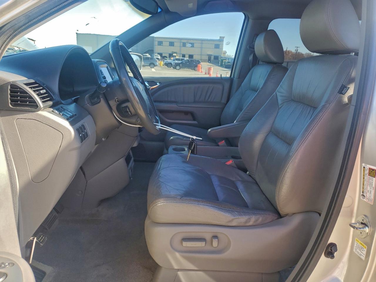 2008 HONDA ODYSSEY TOURING photo 19