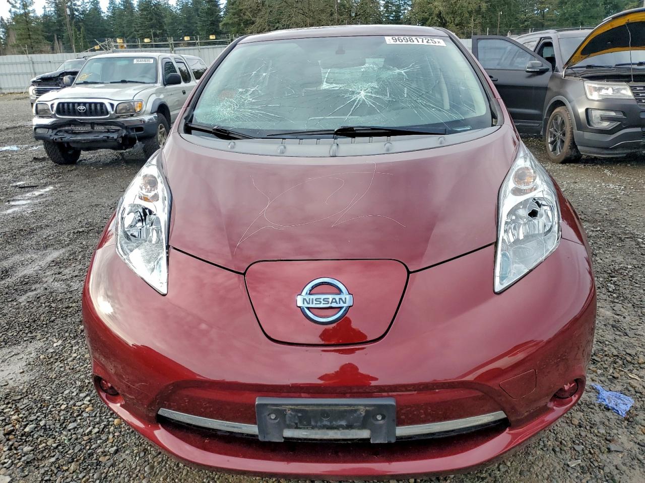 2017 NISSAN LEAF S photo 9