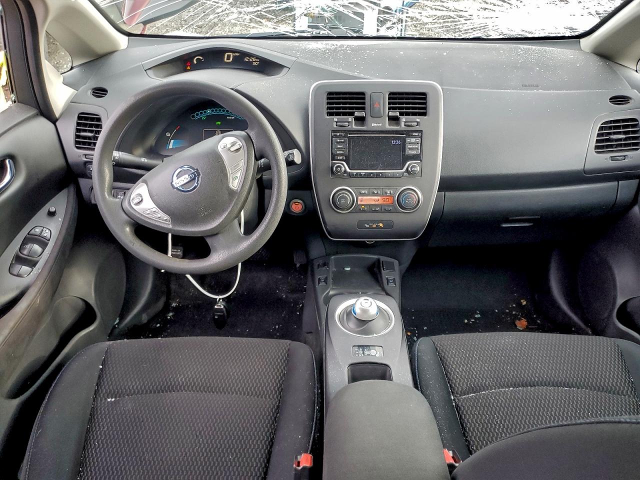2017 NISSAN LEAF S photo 15