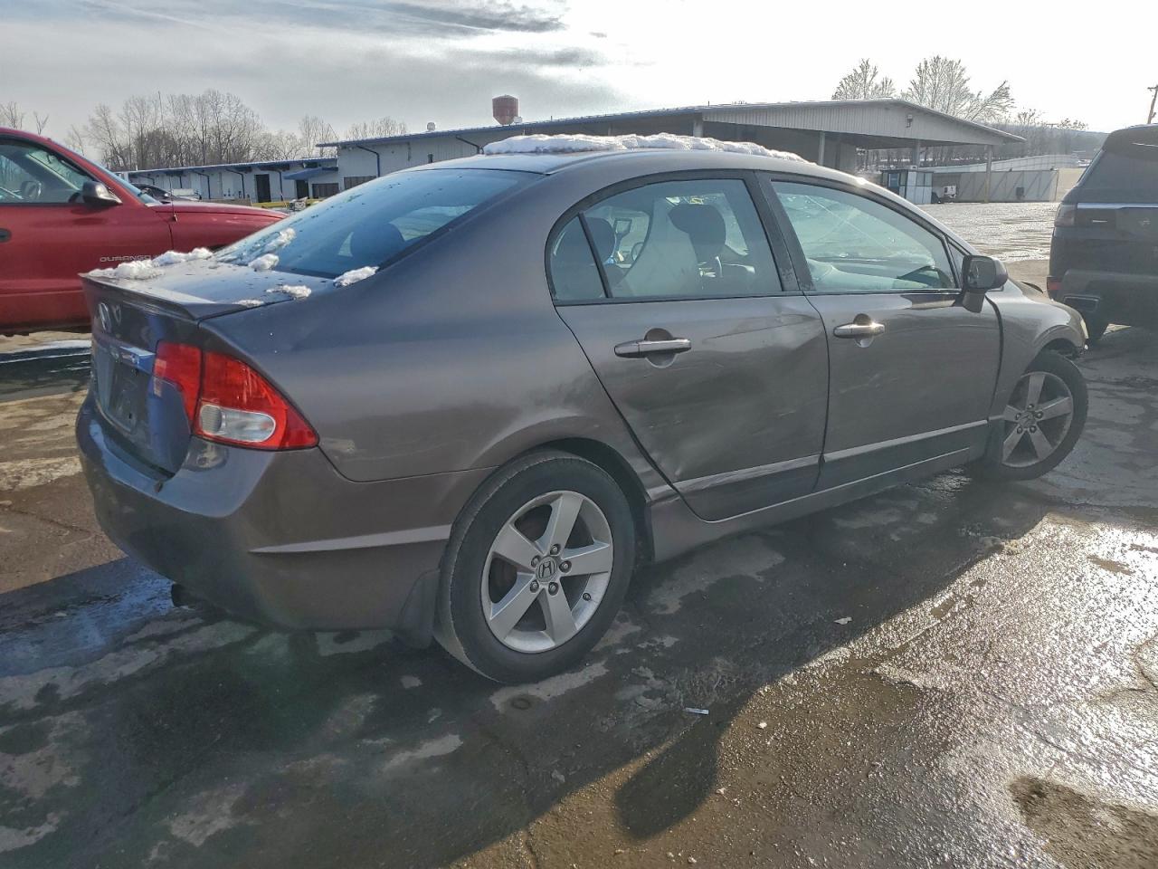 2011 HONDA CIVIC LX-S photo 5