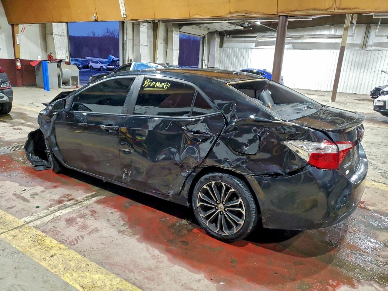 2016 TOYOTA COROLLA L photo 4