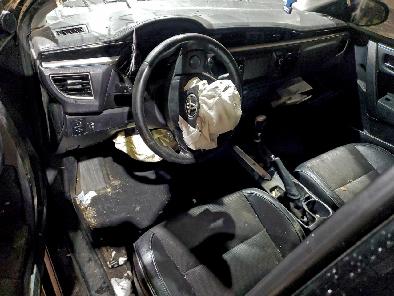 2016 TOYOTA COROLLA L photo 22