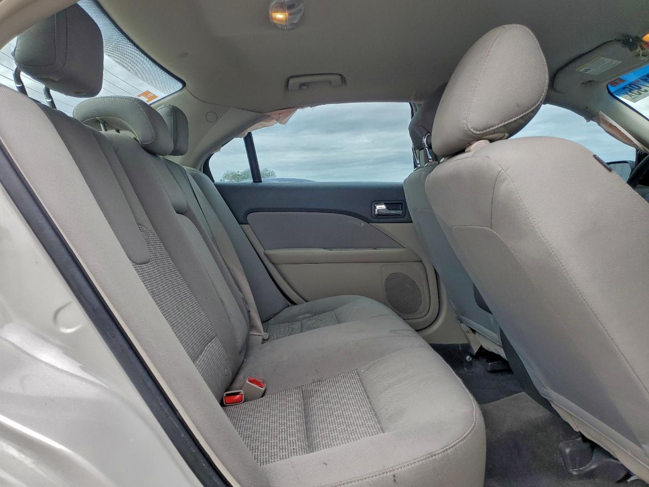 2012 FORD FUSION S photo 19