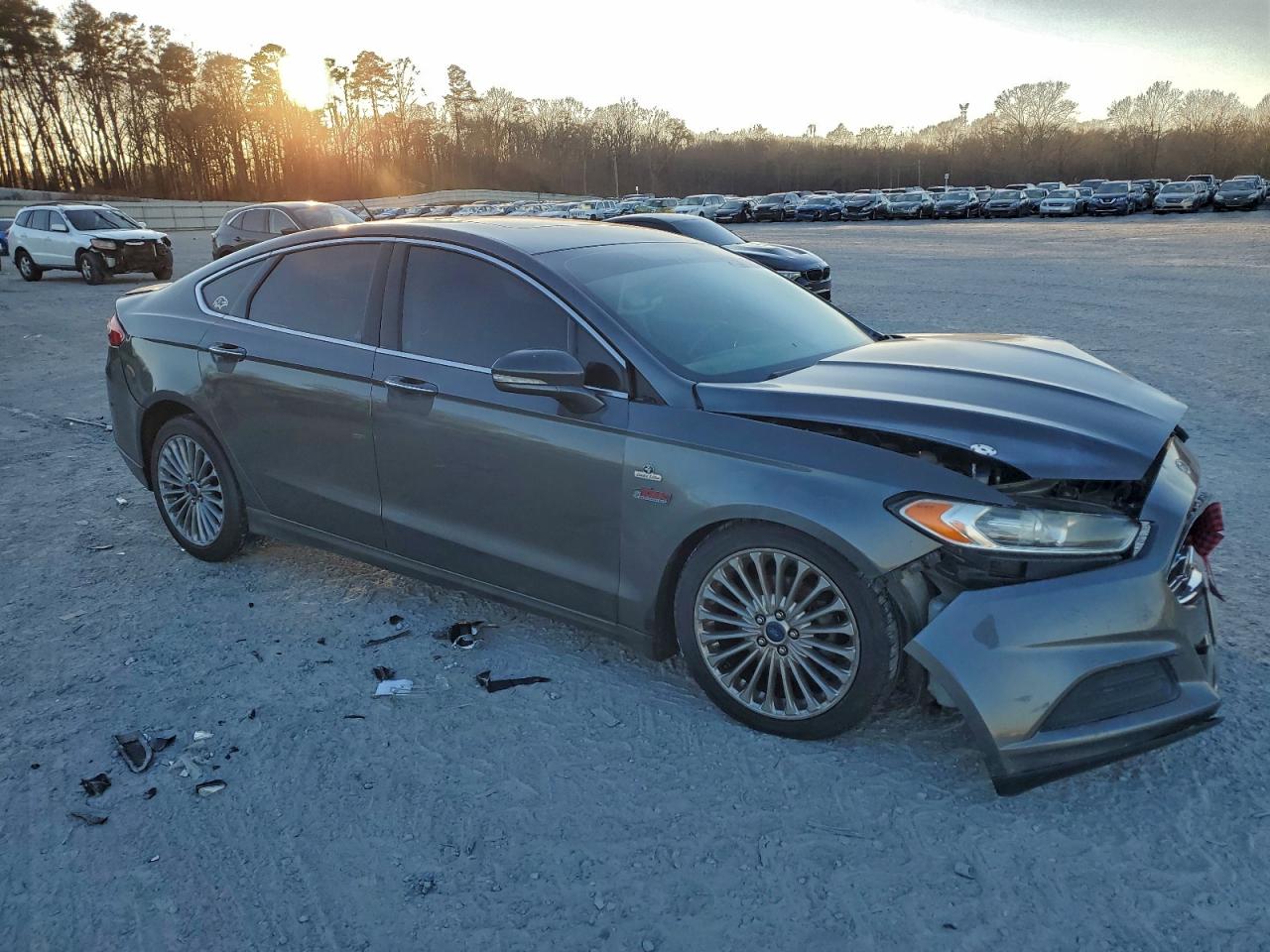 2015 FORD FUSION TITANIUM photo 4