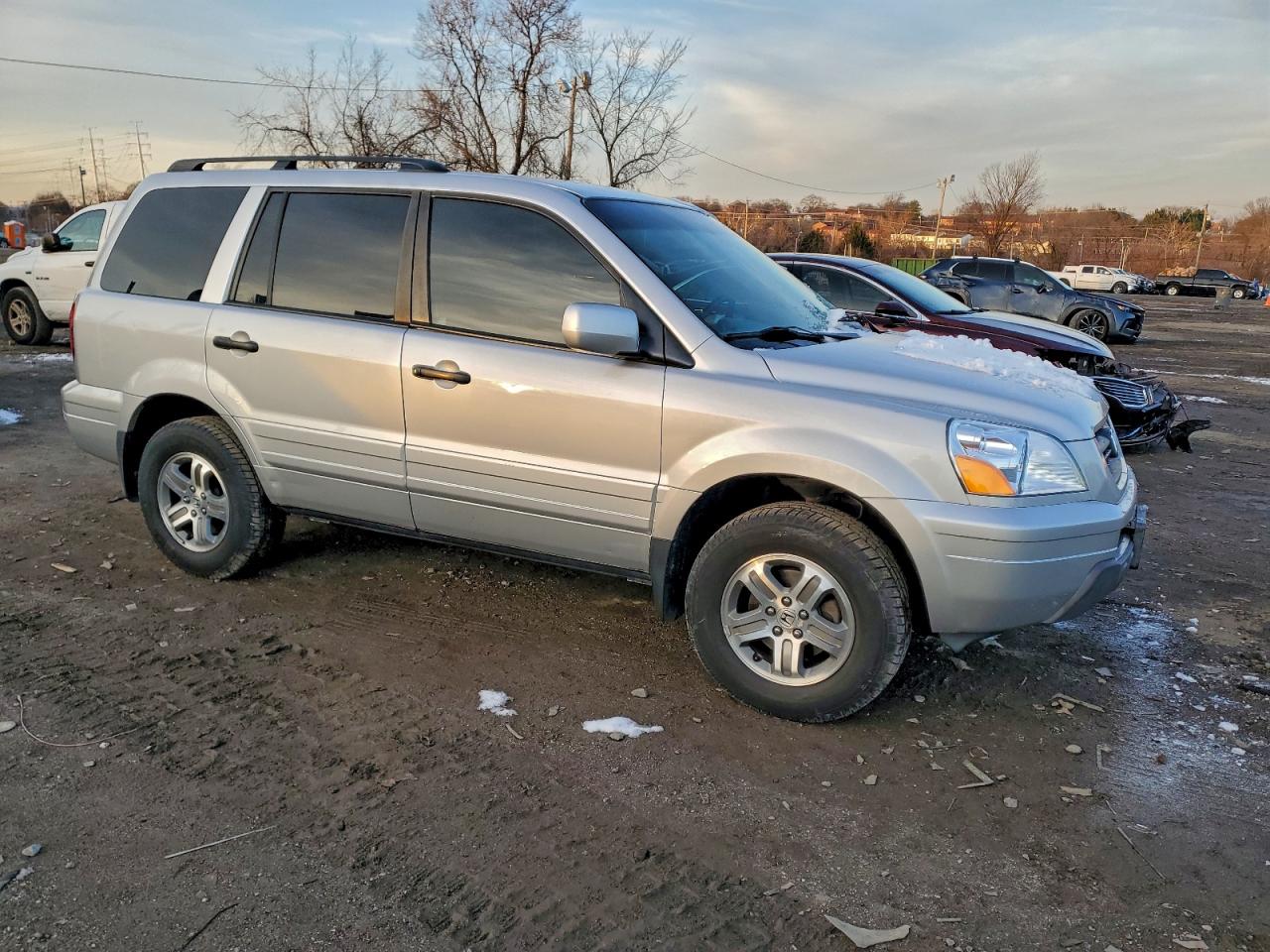 2004 HONDA PILOT EX photo 10