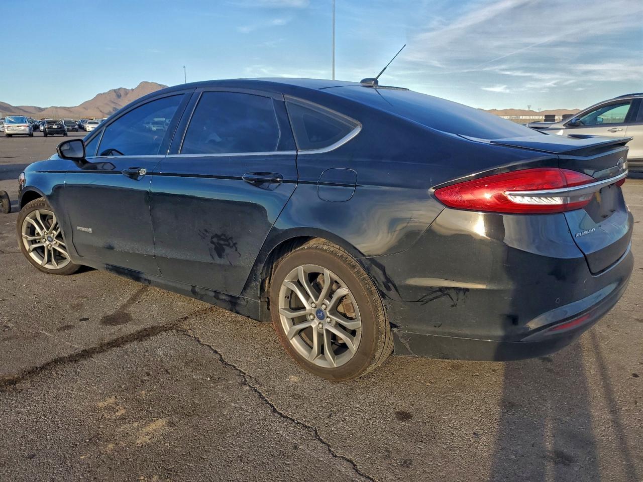 2017 FORD FUSION SE HYBRID photo 3