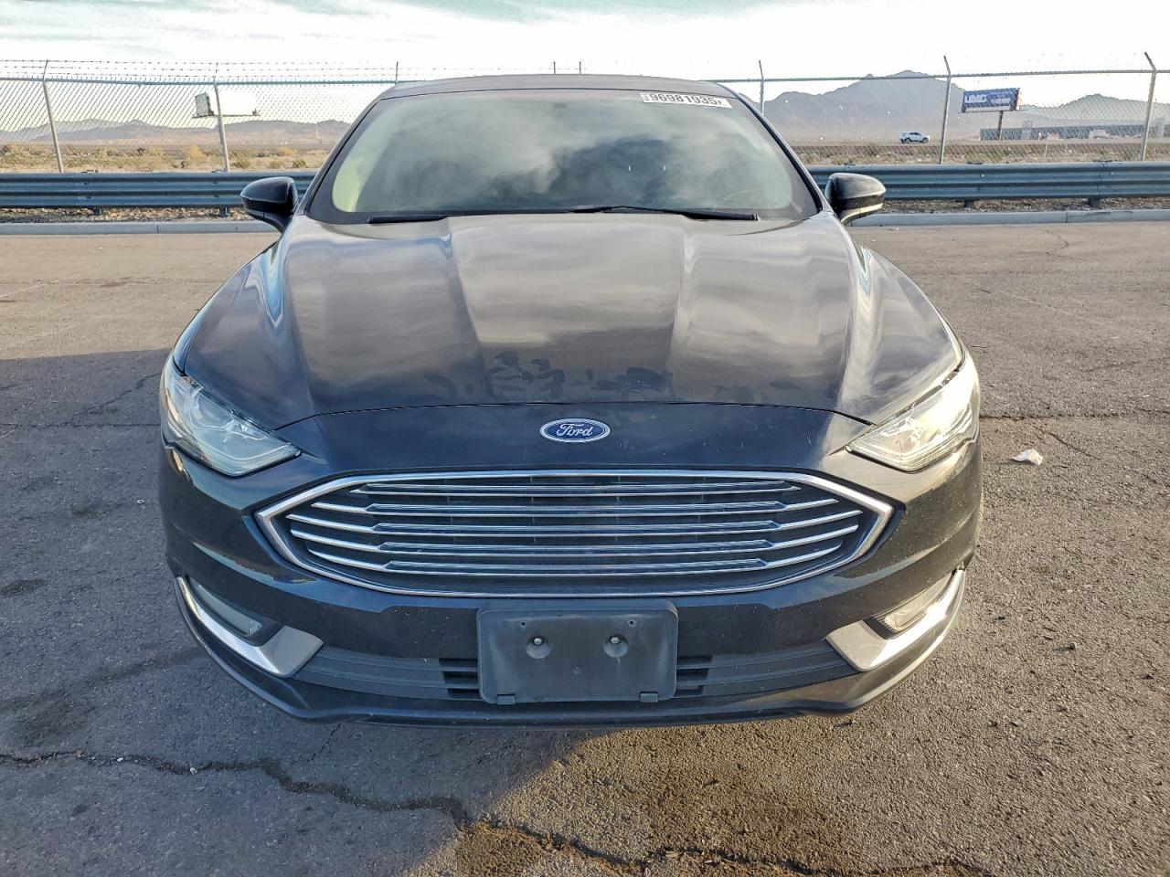 2017 FORD FUSION SE HYBRID photo 9