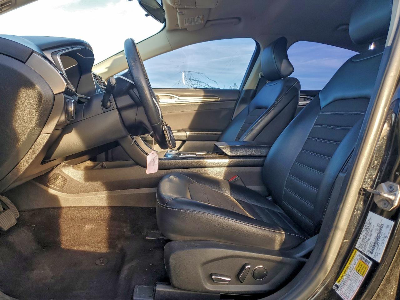 2017 FORD FUSION SE HYBRID photo 13