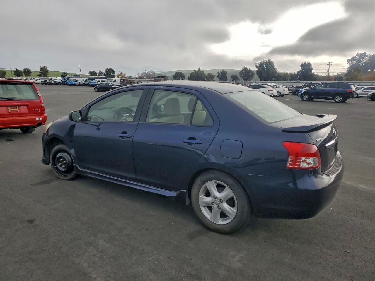 2008 TOYOTA YARIS photo 4