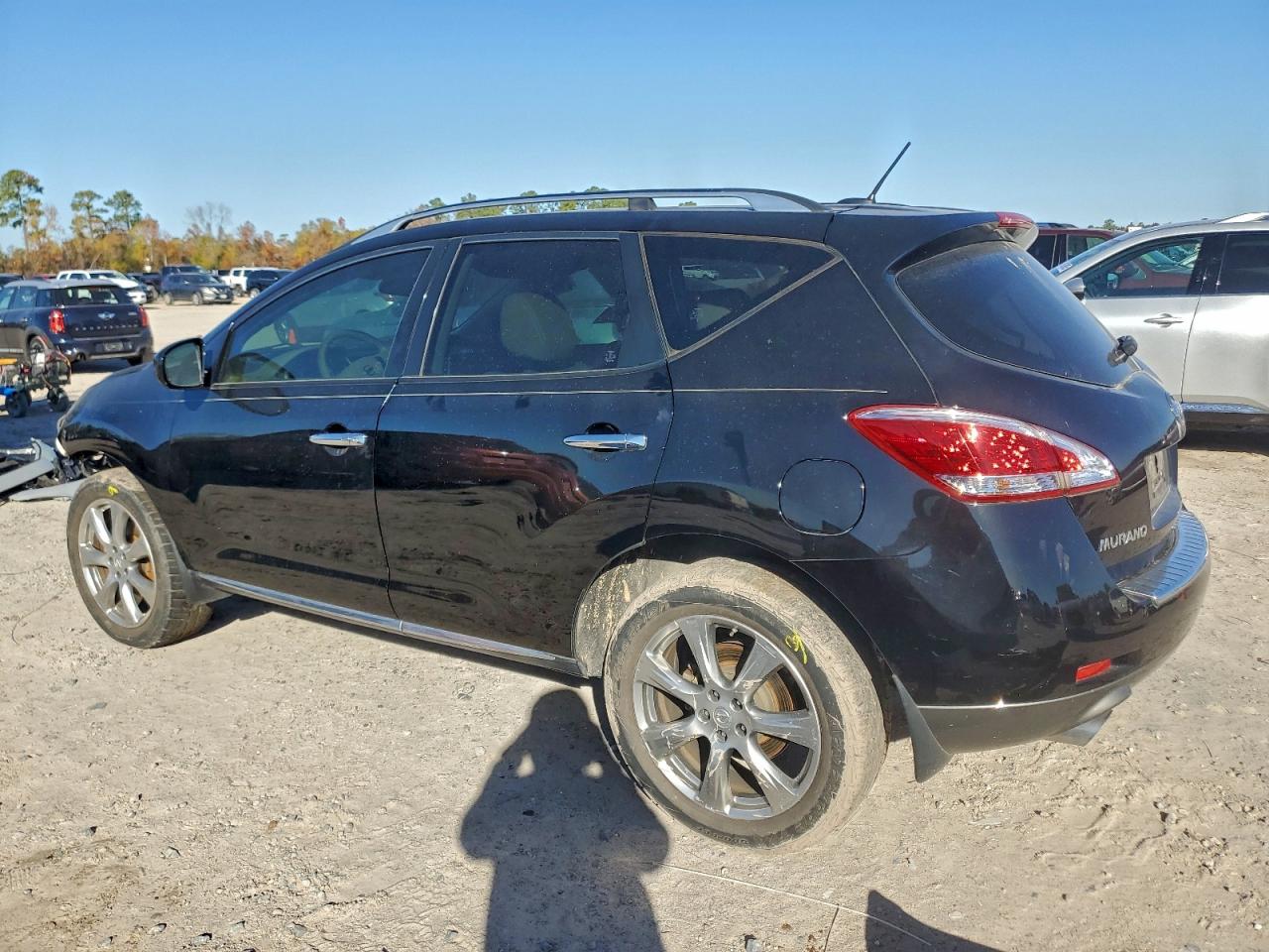 2014 NISSAN MURANO S photo 3