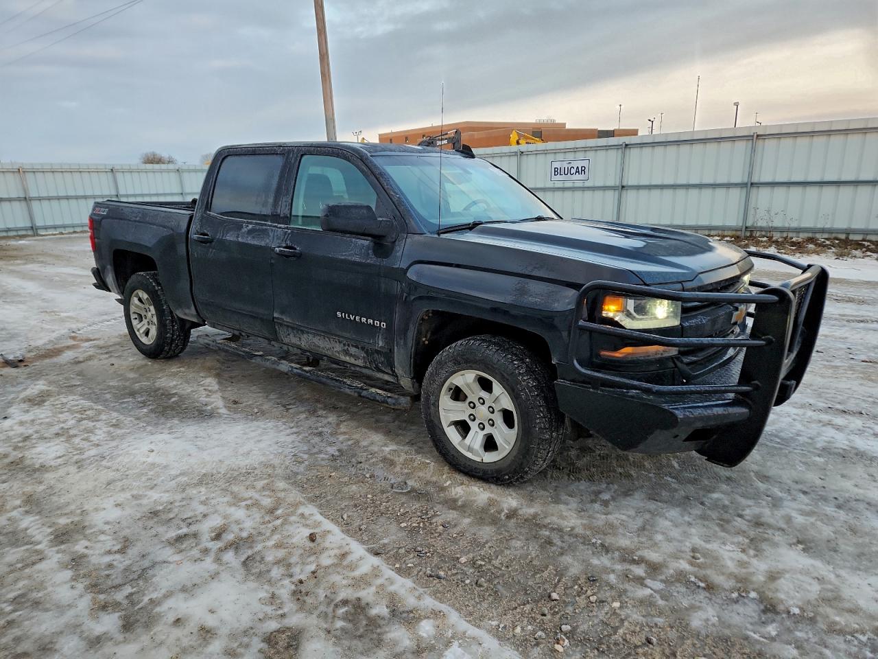 2017 CHEVROLET SILVERADO K1500 LT photo 7