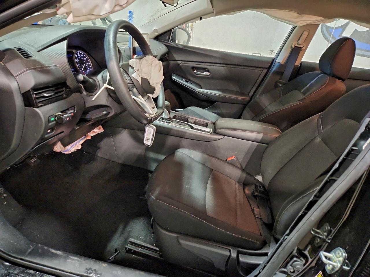 2025 NISSAN SENTRA SV photo 13