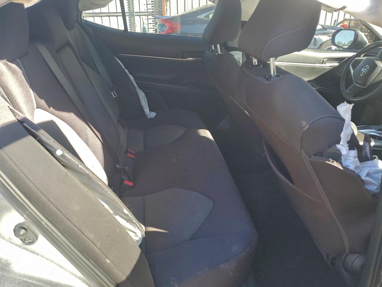 2023 TOYOTA CAMRY LE photo 10
