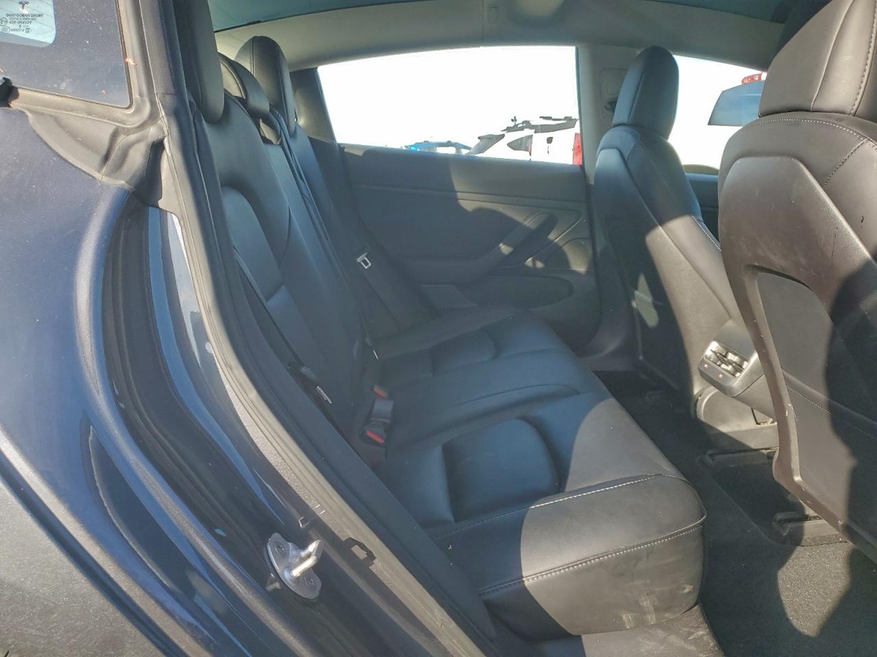 2018 TESLA MODEL 3 photo 10