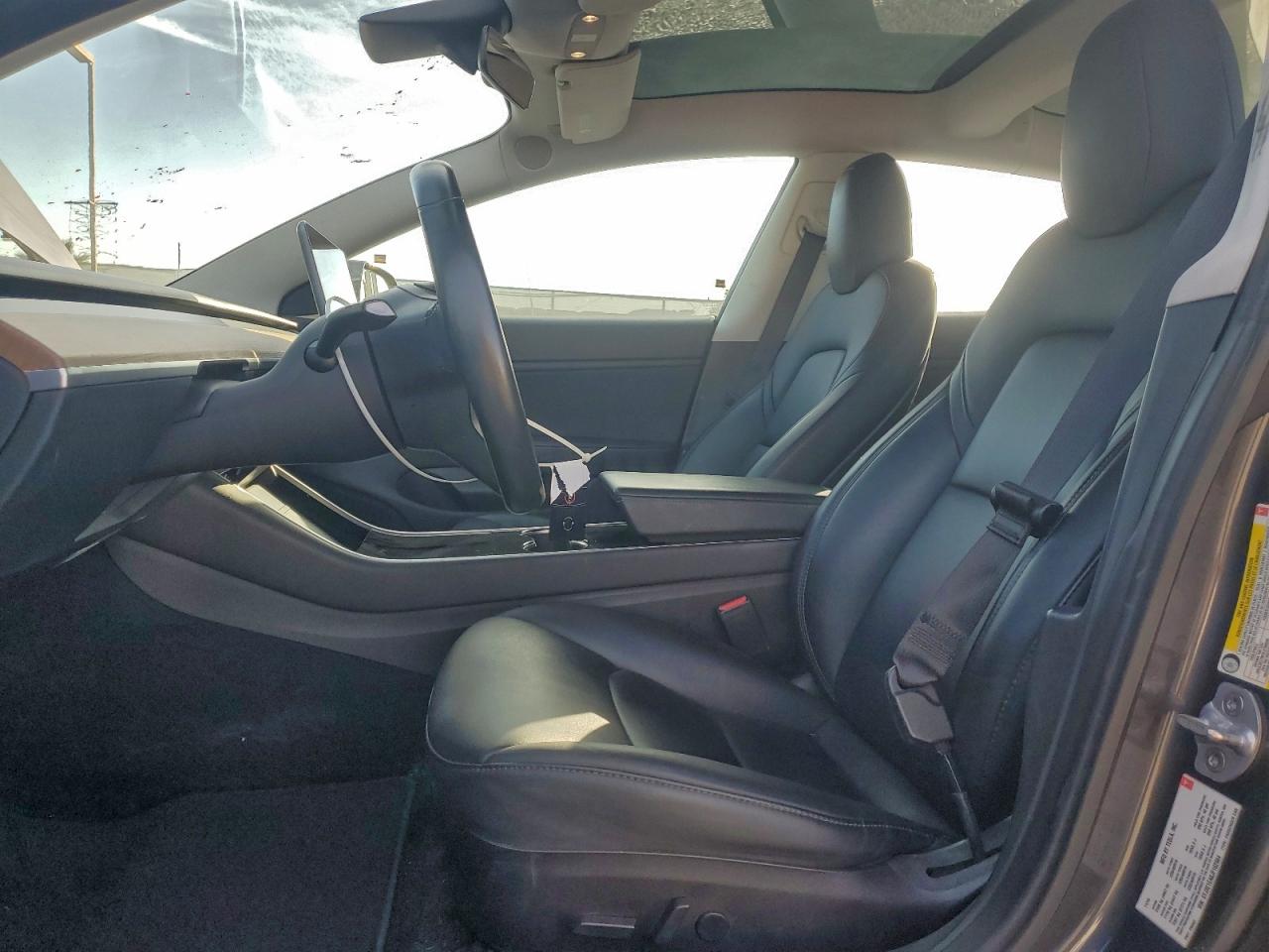 2018 TESLA MODEL 3 photo 7