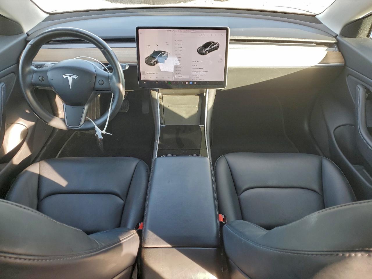 2018 TESLA MODEL 3 photo 8