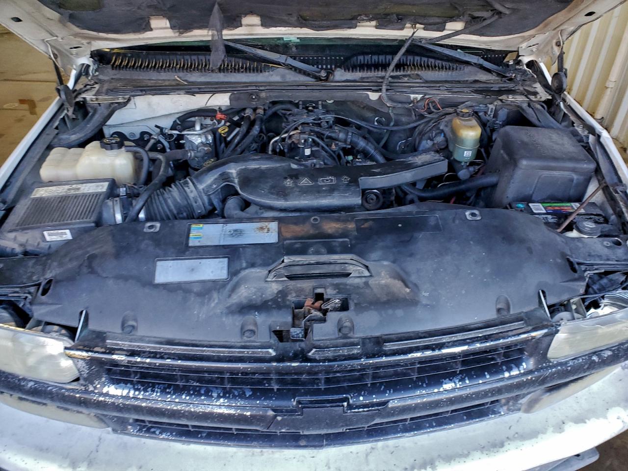 2002 CHEVROLET SUBURBAN K1500 photo 12