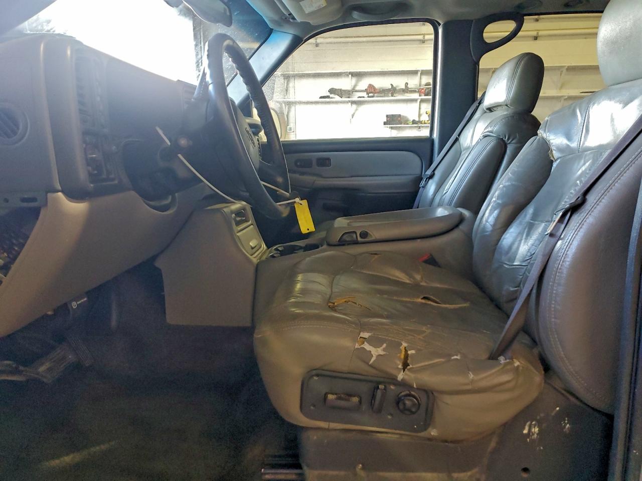 2002 CHEVROLET SUBURBAN K1500 photo 7