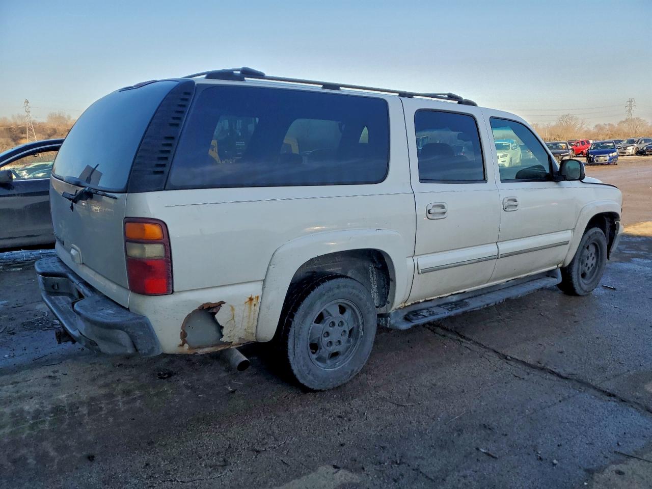 2002 CHEVROLET SUBURBAN K1500 photo 3