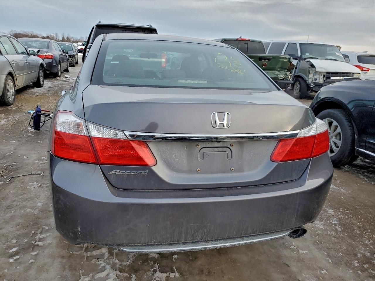 2013 HONDA ACCORD LX photo 6