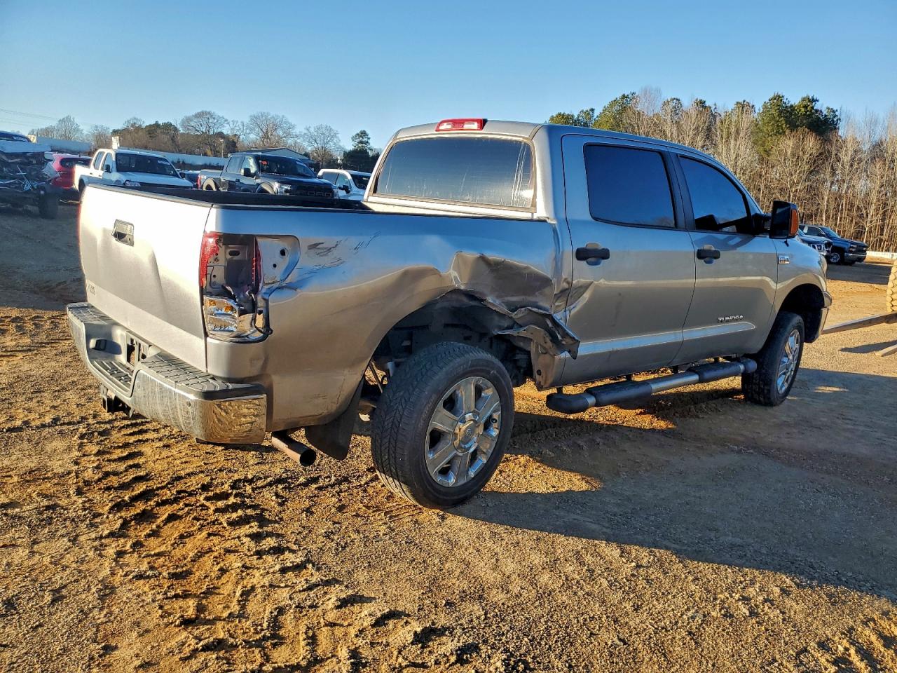 2013 TOYOTA TUNDRA CREWMAX SR5 photo 3