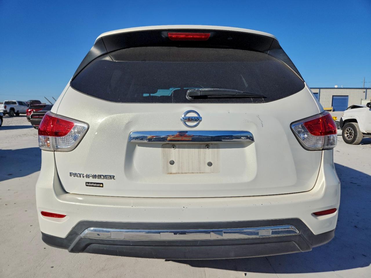 2013 NISSAN PATHFINDER S photo 11