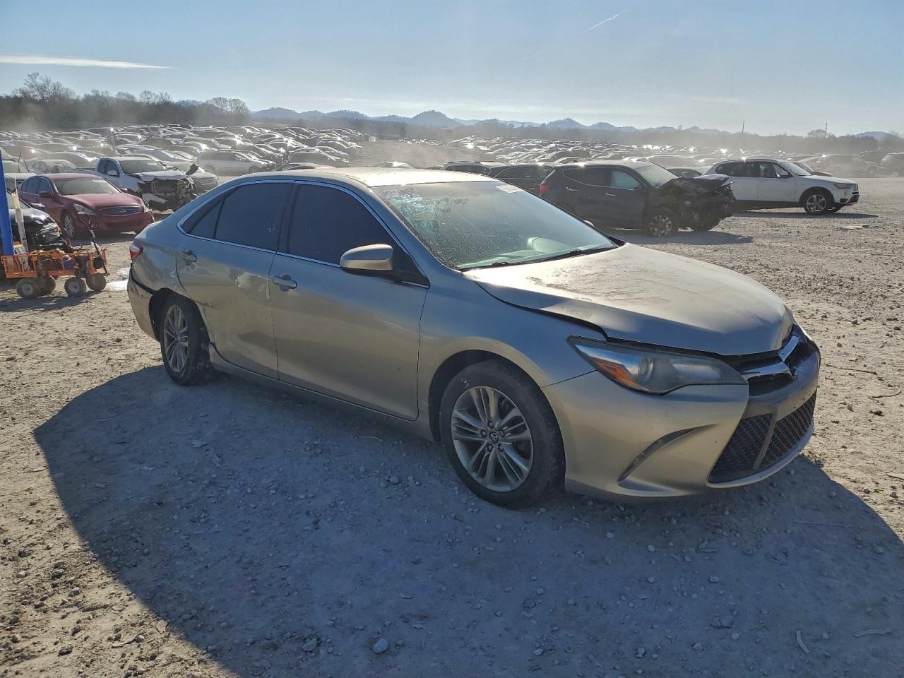 2017 TOYOTA CAMRY LE photo 10
