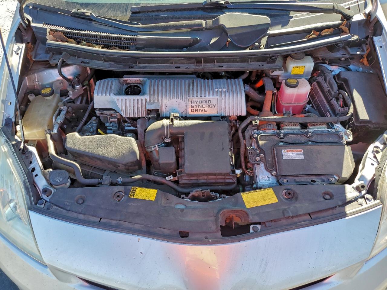2014 TOYOTA PRIUS photo 11