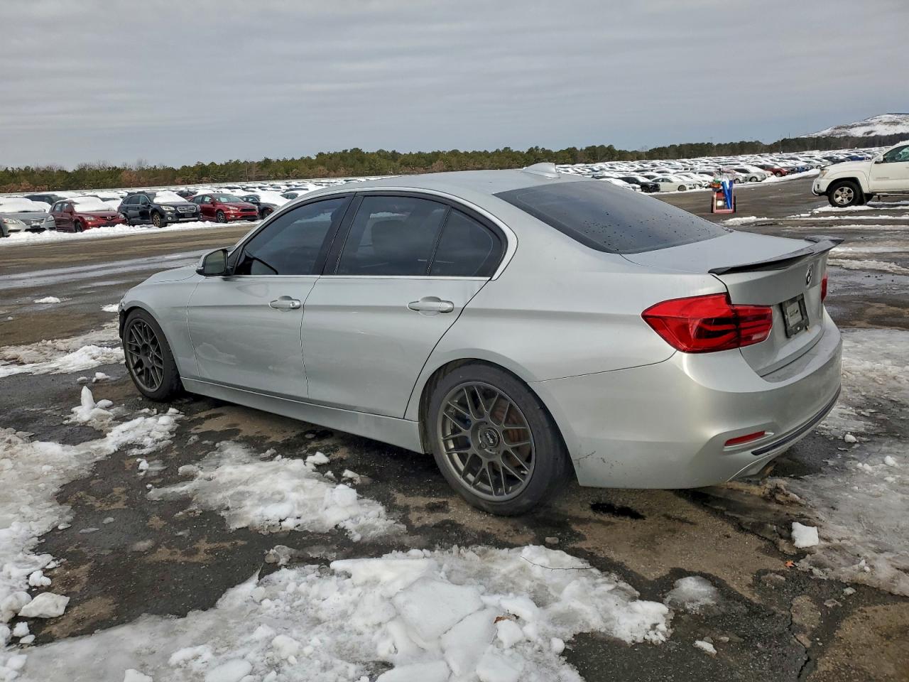 2017 BMW 330 XI photo 4