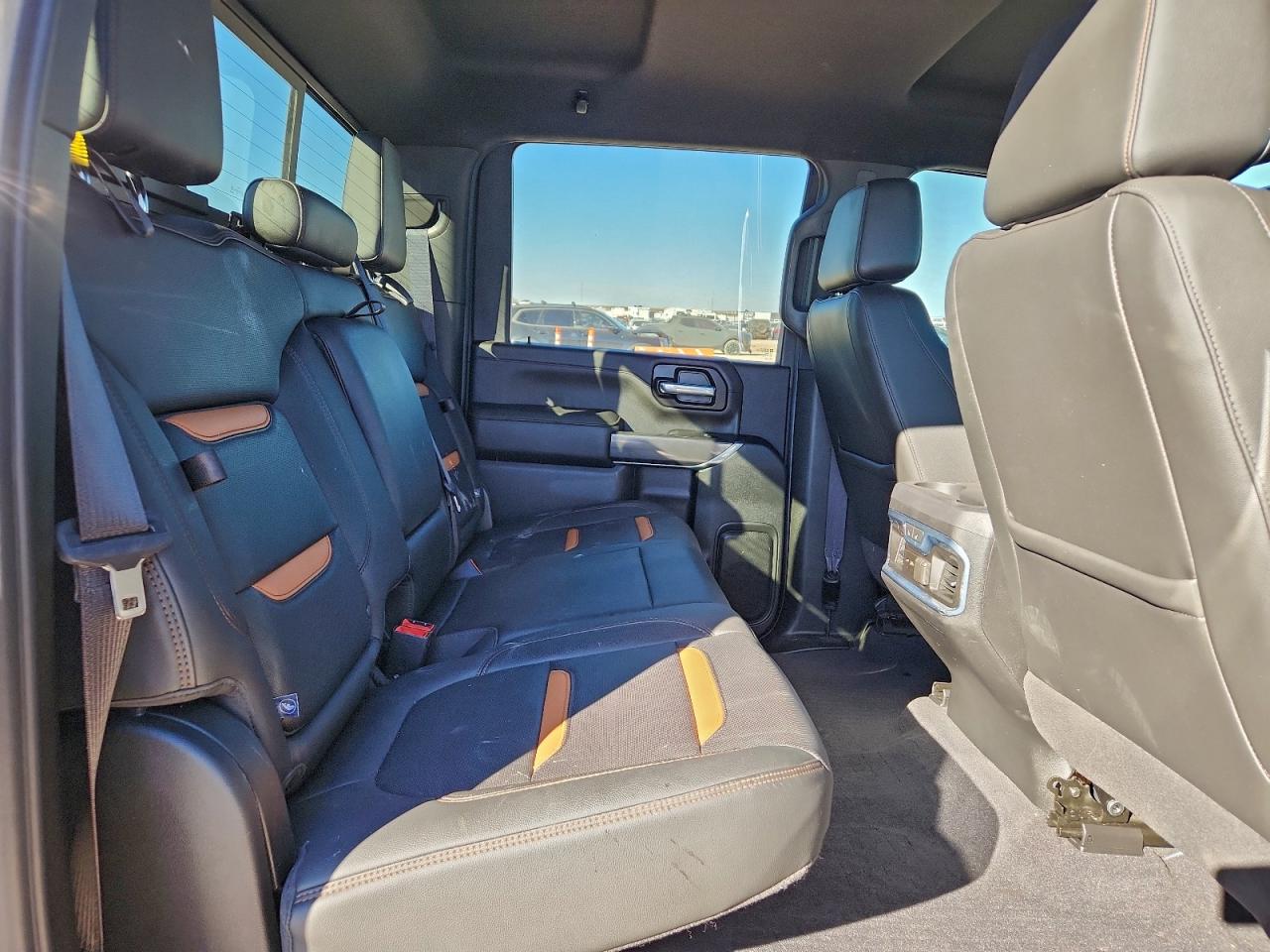2020 GMC SIERRA K2500 AT4 photo 28