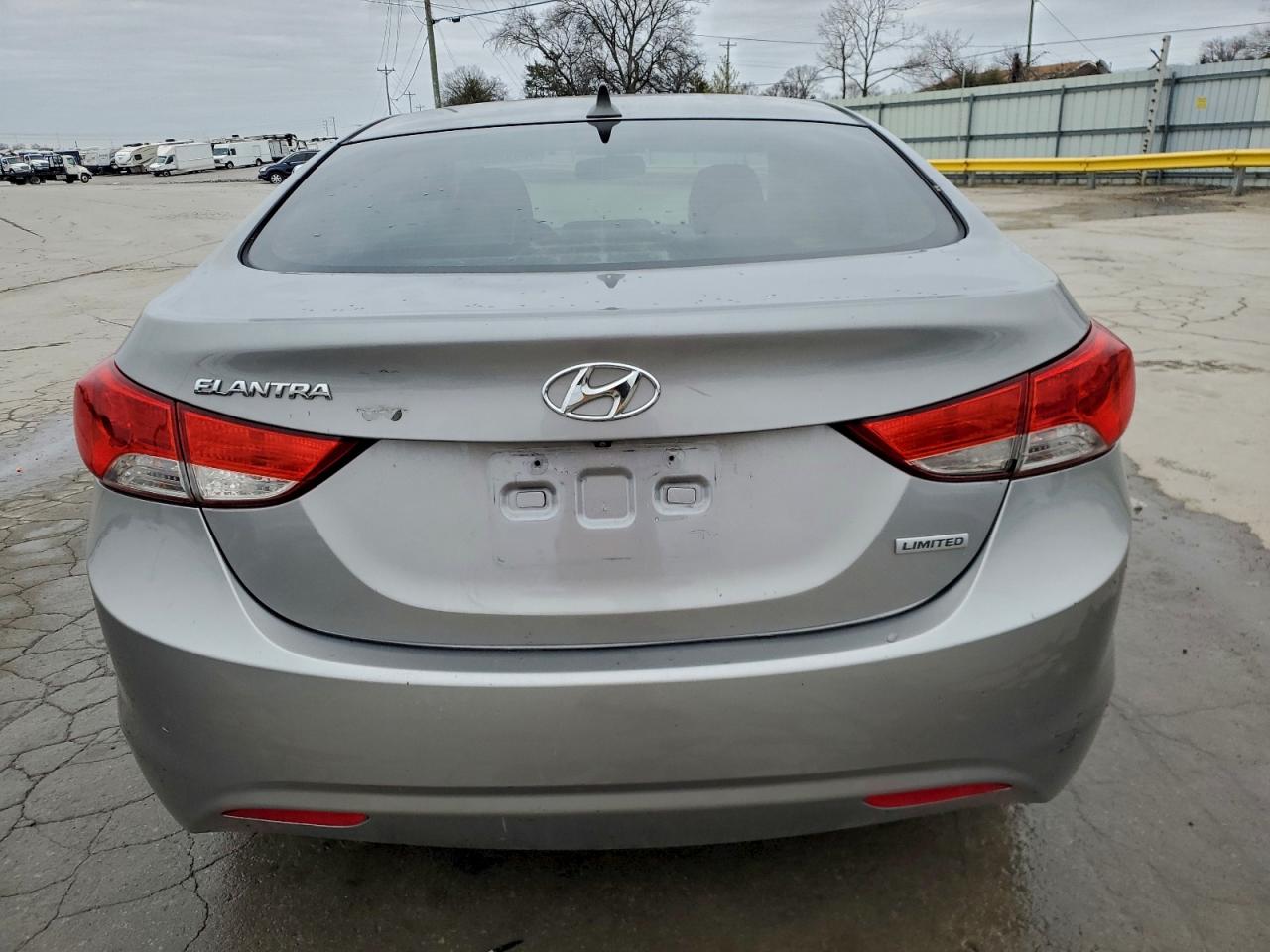 2012 HYUNDAI ELANTRA GLS photo 6